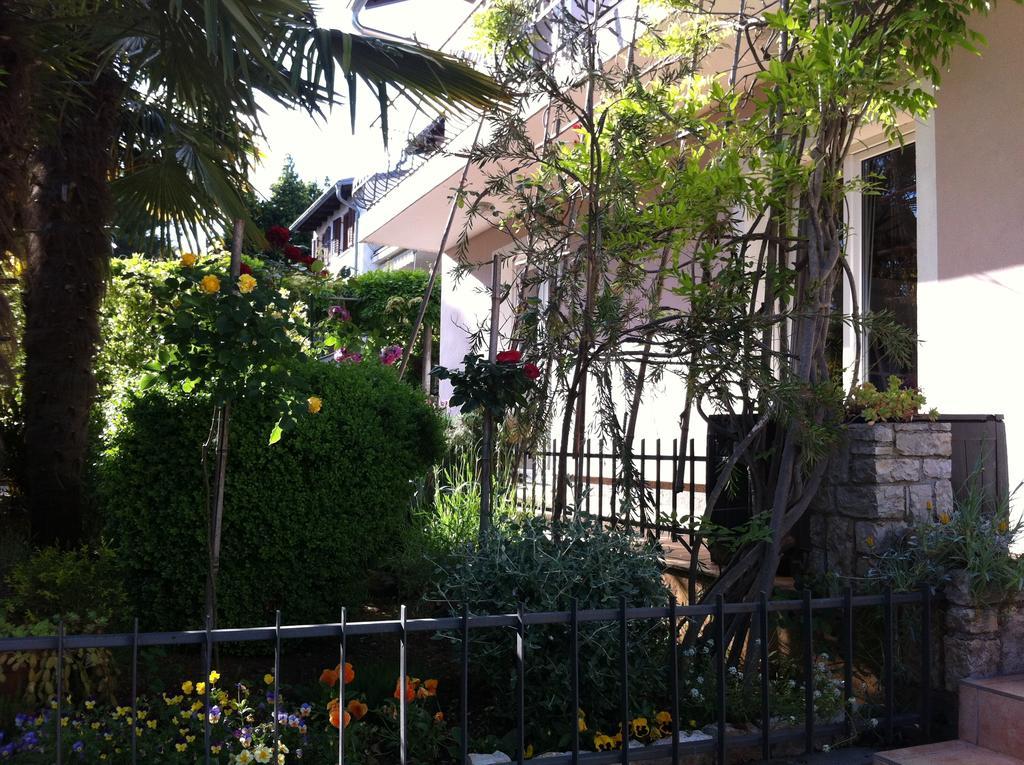 Mirta Apartment *
